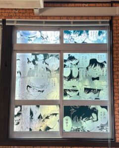 コナン駅待合室装飾