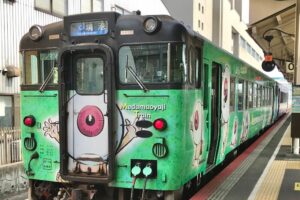 目玉おやじ列車 前面