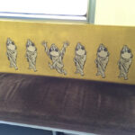 ねずみ男列車 車内