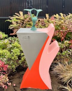 フーシギくんのブロンズ像