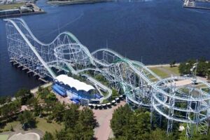 サーフコースター リヴァイアサン