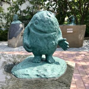 妖怪ブロンズ像 大海獣