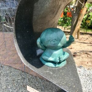 妖怪ブロンズ像 ケンモン