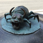 妖怪ブロンズ像 石見の牛鬼