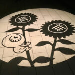 ひまわりと目玉おやじ